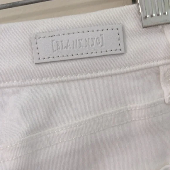 BLANK NYC White Ruffled Flared Hem Crop Length Jeans NWOT - Picture 9 of 12